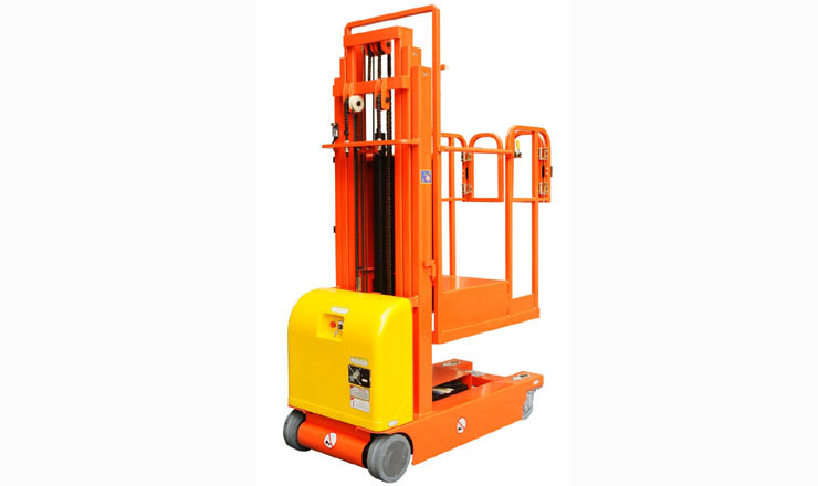 三級(jí)門架全電動(dòng)高位取貨車_1